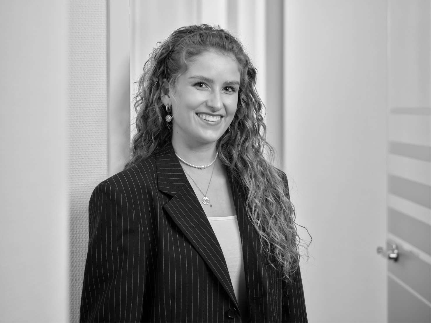 Julia Nickel, Wissenschaftliche Mitarbeiterin - MODES Rechtsanwälte in Hamburg